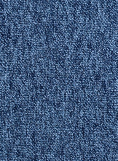 82 blauw